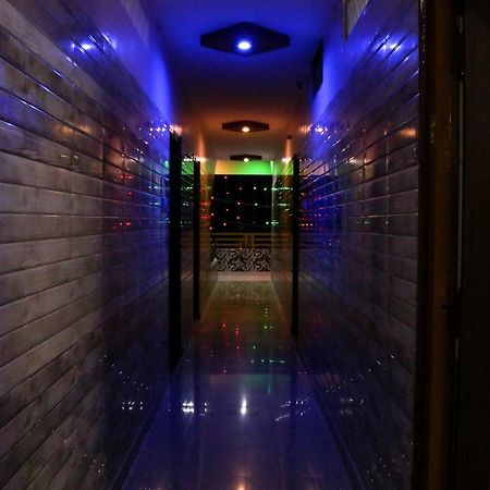 Sri Priya Lodge Dharmapuri Kültér fotó